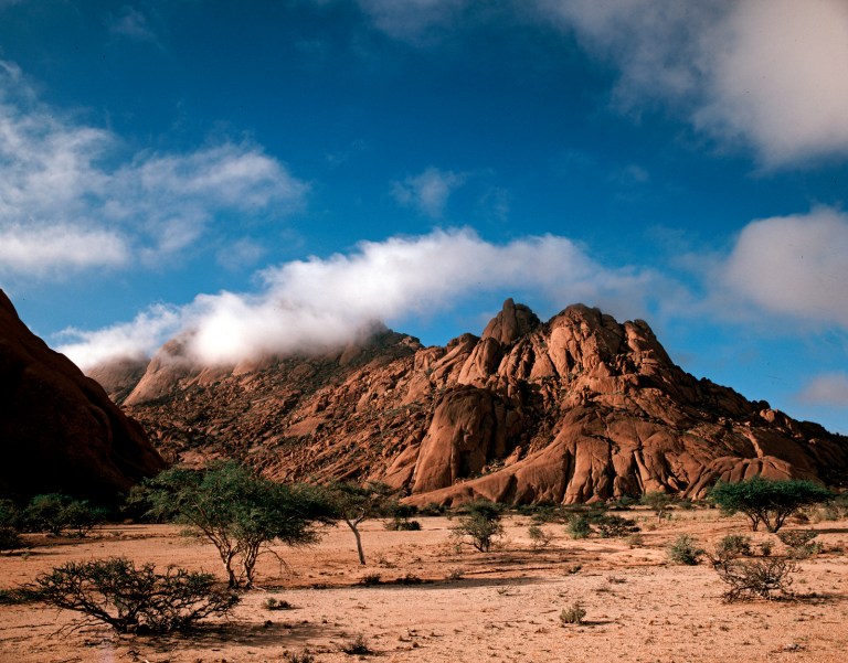 Spitzkoppe in Wolken