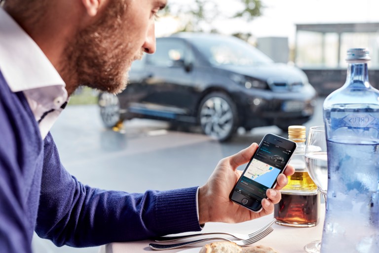 p90228147_highres_bmw-connected-07-201