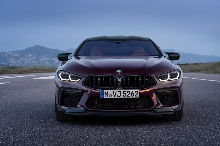 P90369558_highRes_the-new-bmw-m8-gran-